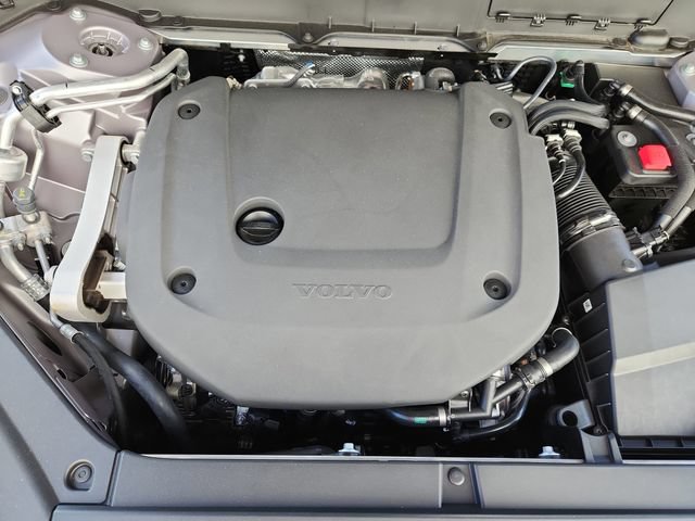 New 2026 Volvo XC90 B6 Plus w/ Protection Package Premier AWD/4WD image 19