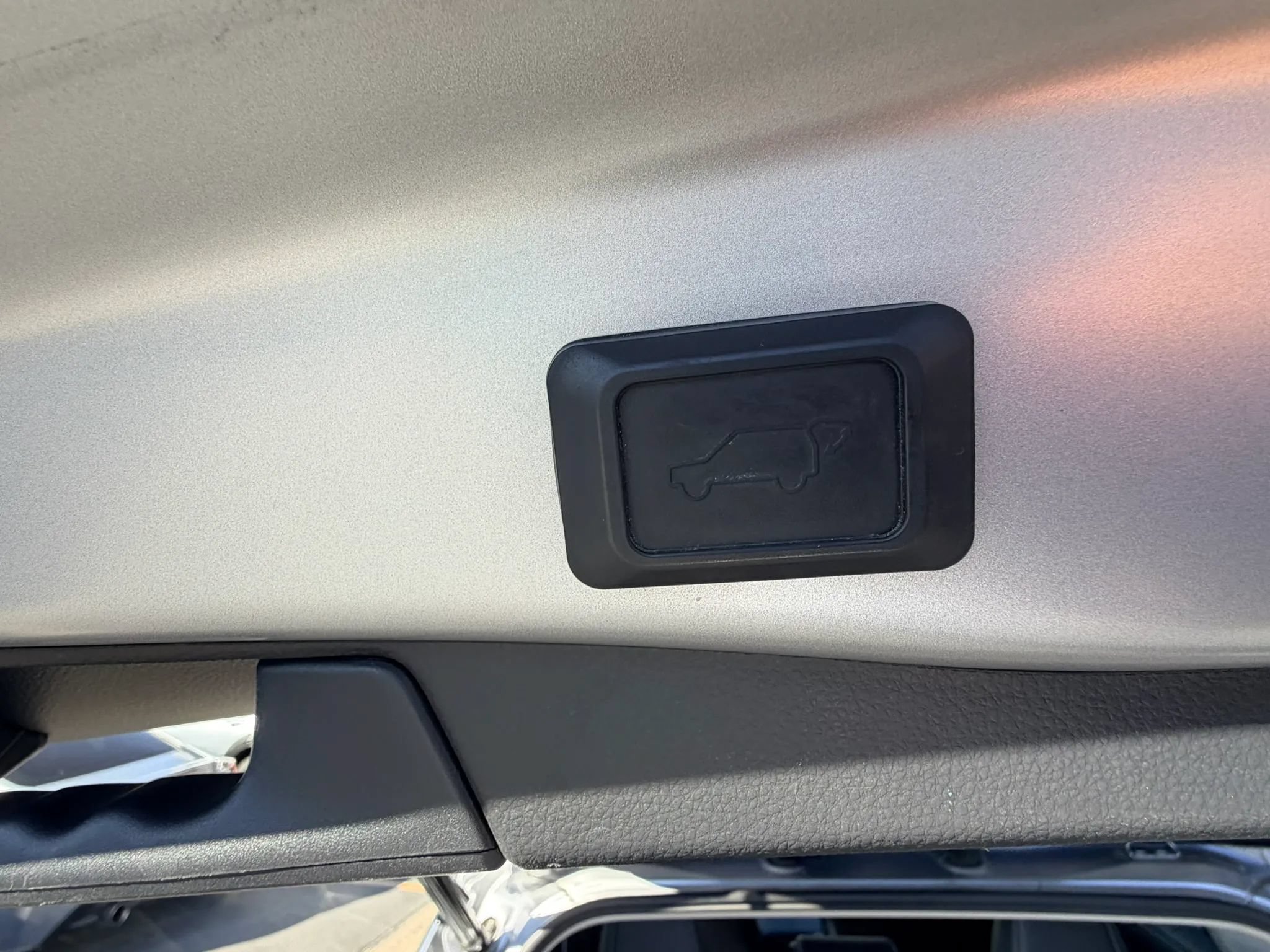 Used 2021 Toyota RAV4 Limited AWD/4WD image 29