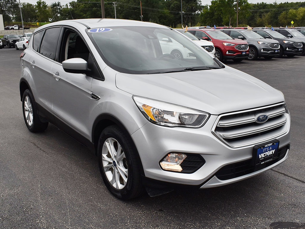 Used 2019 Ford Escape SE FWD image 13