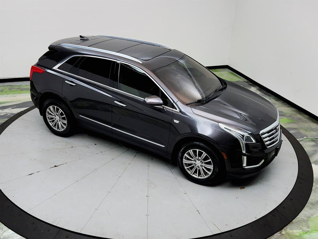 Used 2017 Cadillac XT5 Luxury w/ Driver Awareness Package FWD image 14