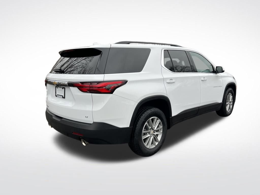 Used 2023 Chevrolet Traverse LT image 5