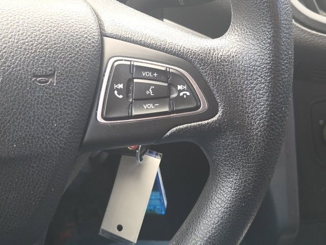 Used 2017 Ford Escape S image 35