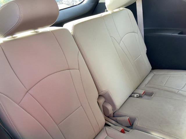 Used 2021 Buick Enclave Essence image 22