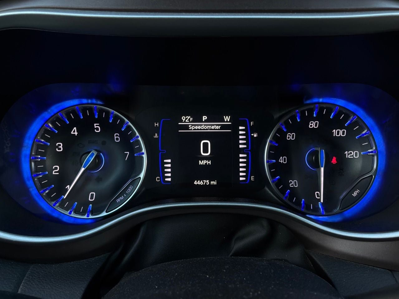 Used 2023 Chrysler Voyager LX FWD image 41