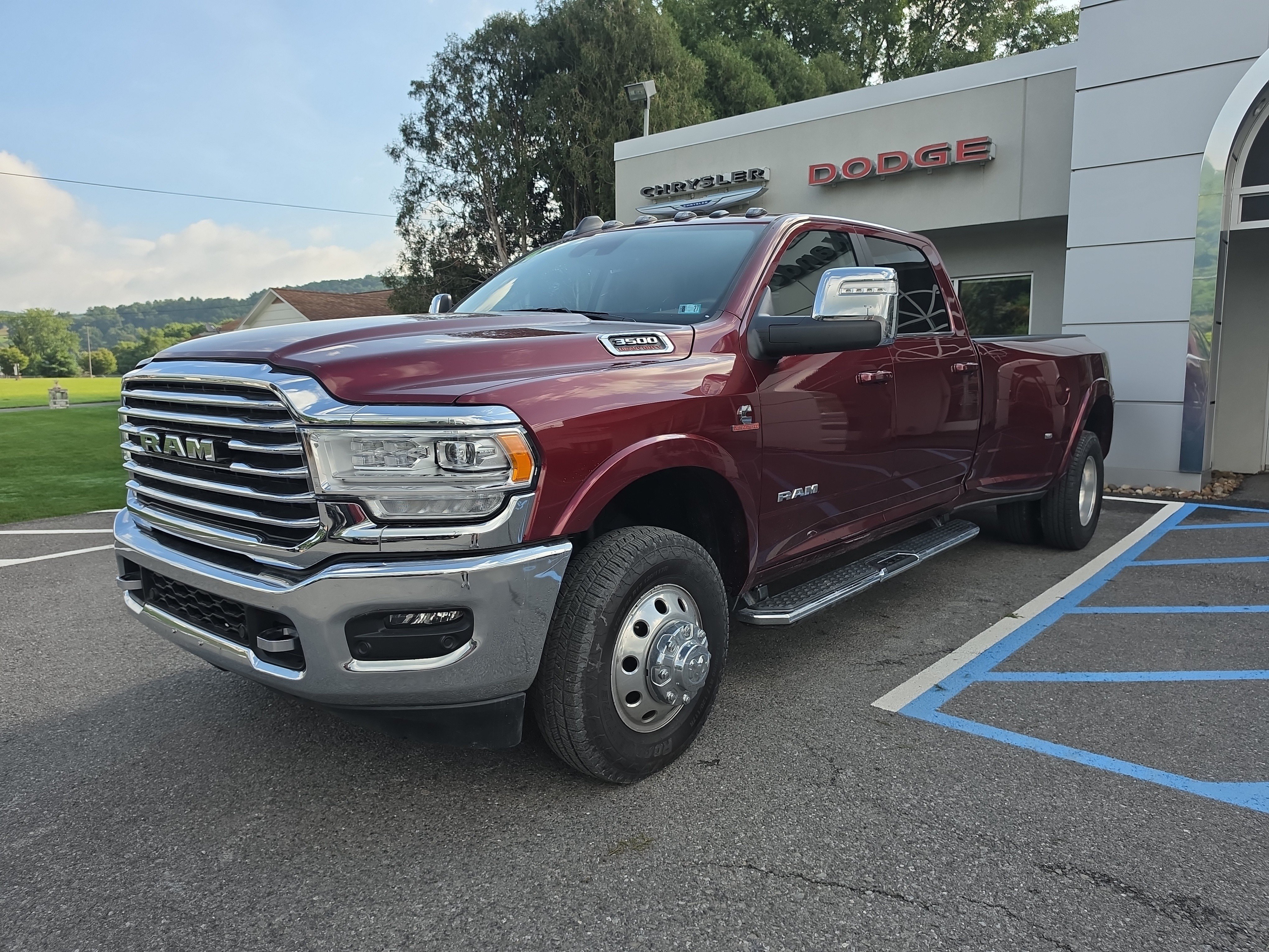 Used 2024 RAM 3500 Limited w/ Safety Group AWD/4WD image 8