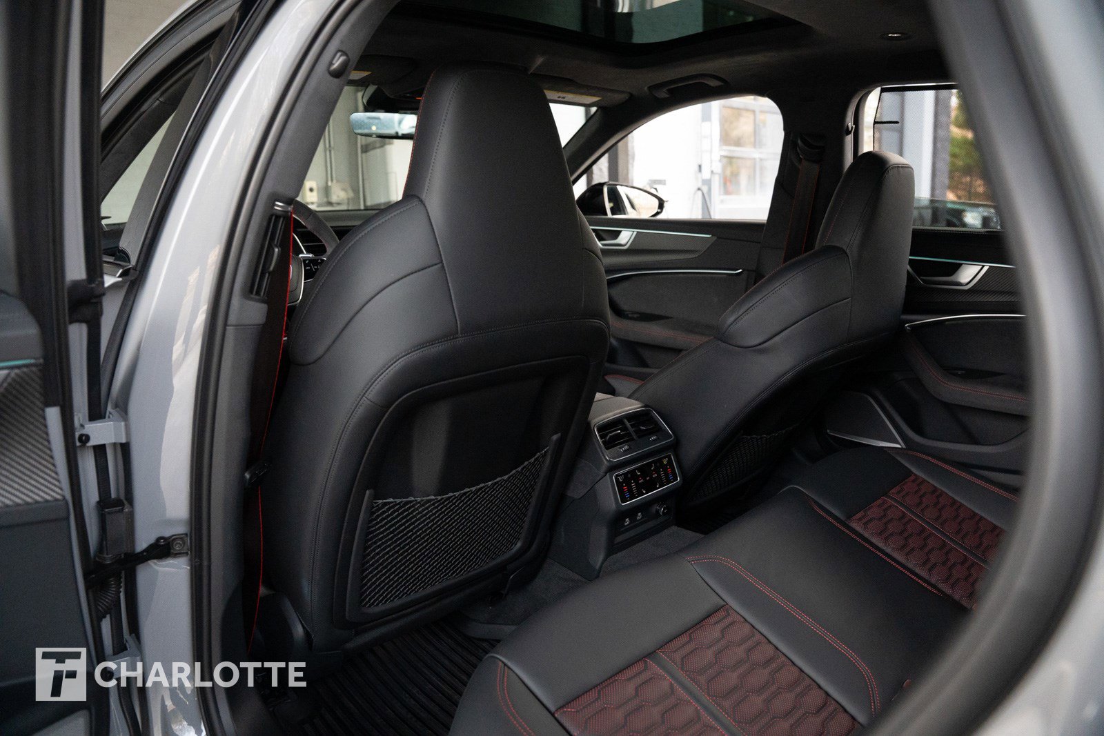 Used 2025 Audi RS 6 performance image 30