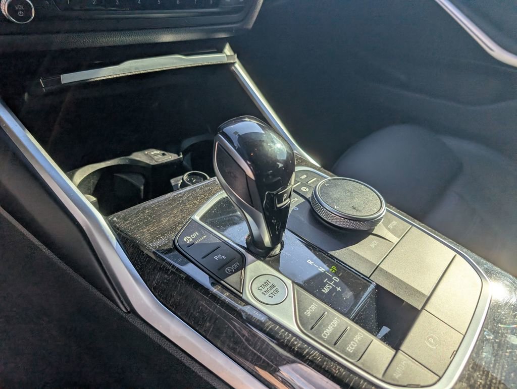 Used 2022 BMW 330i xDrive Sedan w/ M Sport Package image 22