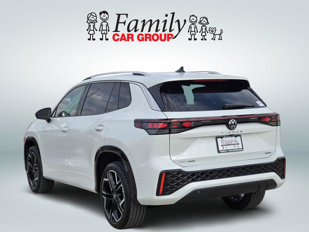 New 2026 Volkswagen Tiguan SEL R-Line AWD/4WD image 3