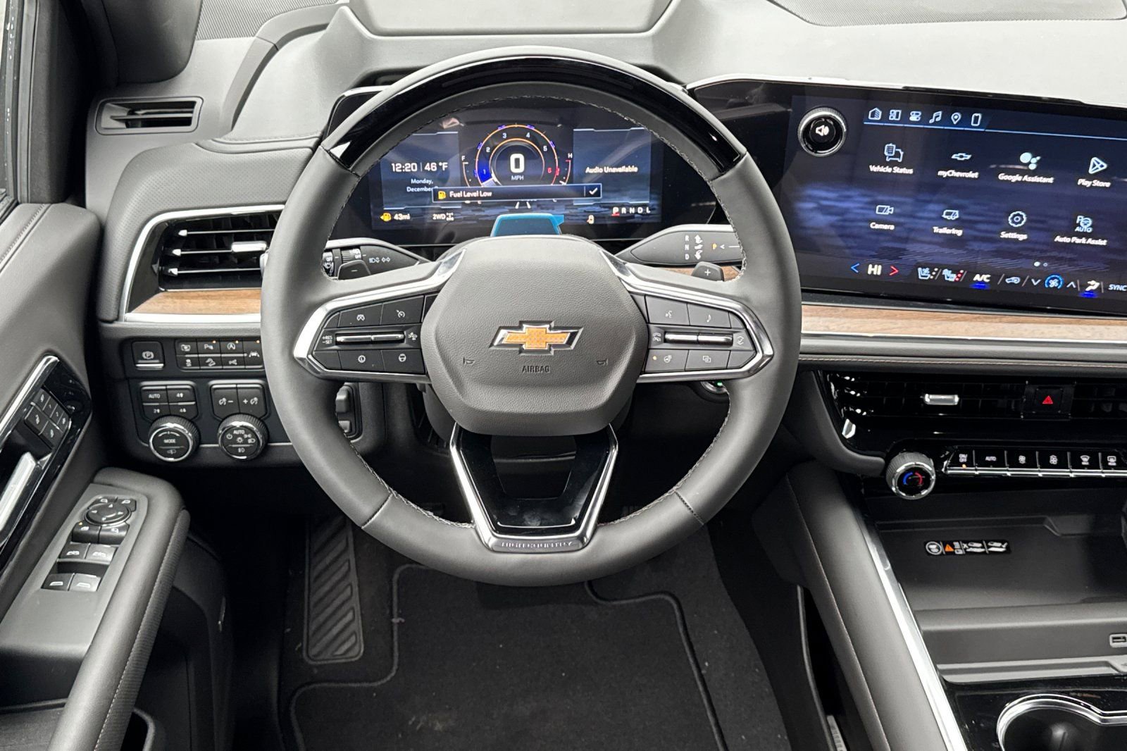 New 2026 Chevrolet Suburban High Country image 13