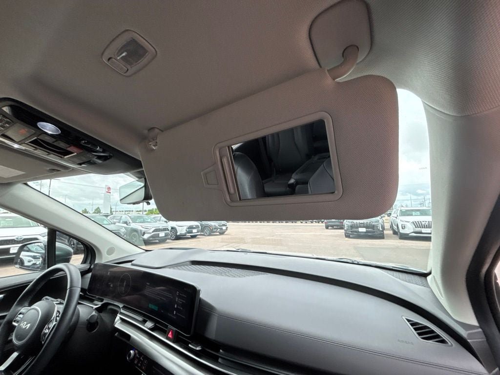 Used 2026 Kia Carnival SX Prestige FWD image 34