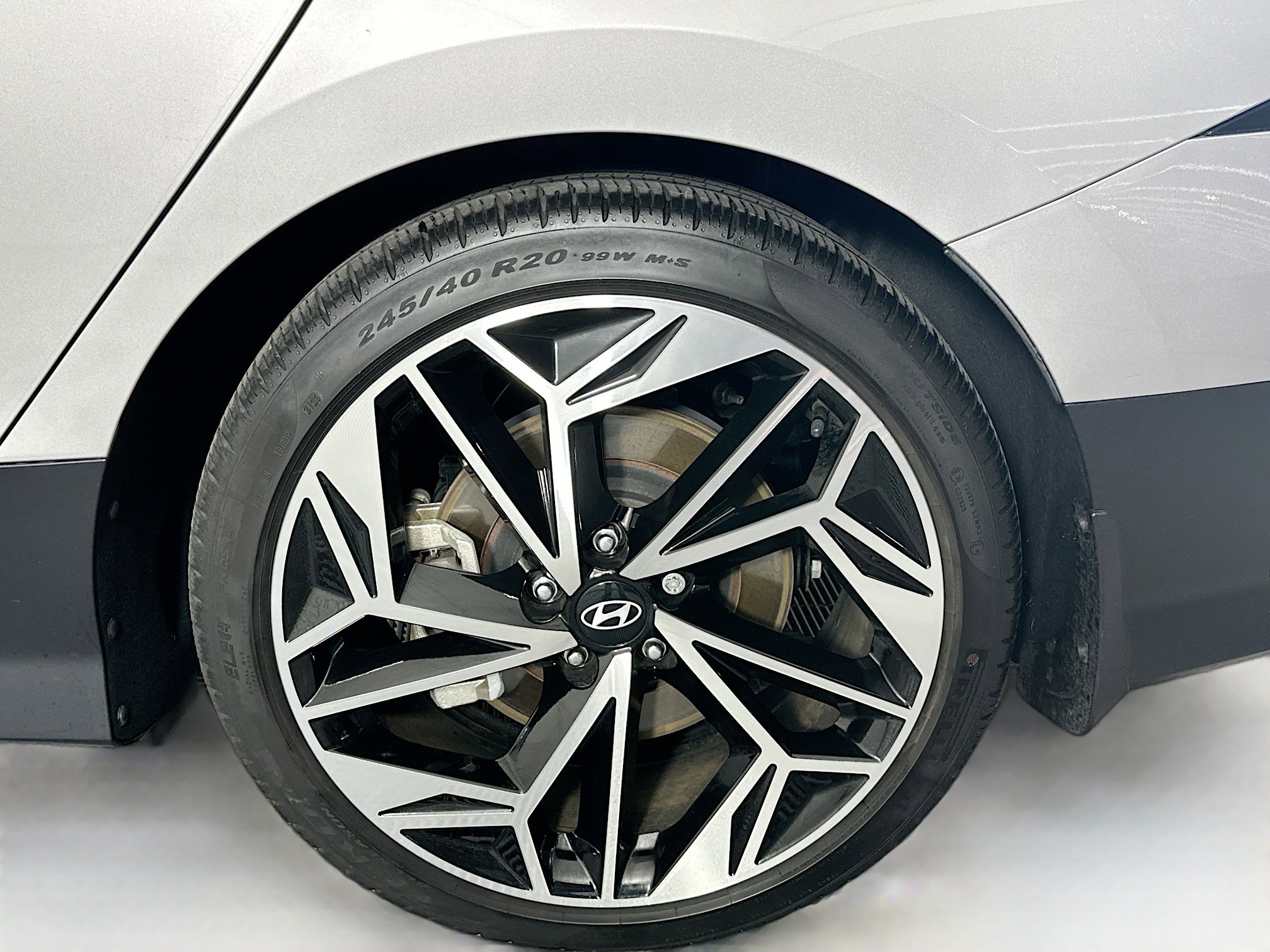 Used 2024 Hyundai Ioniq 6 SEL image 11