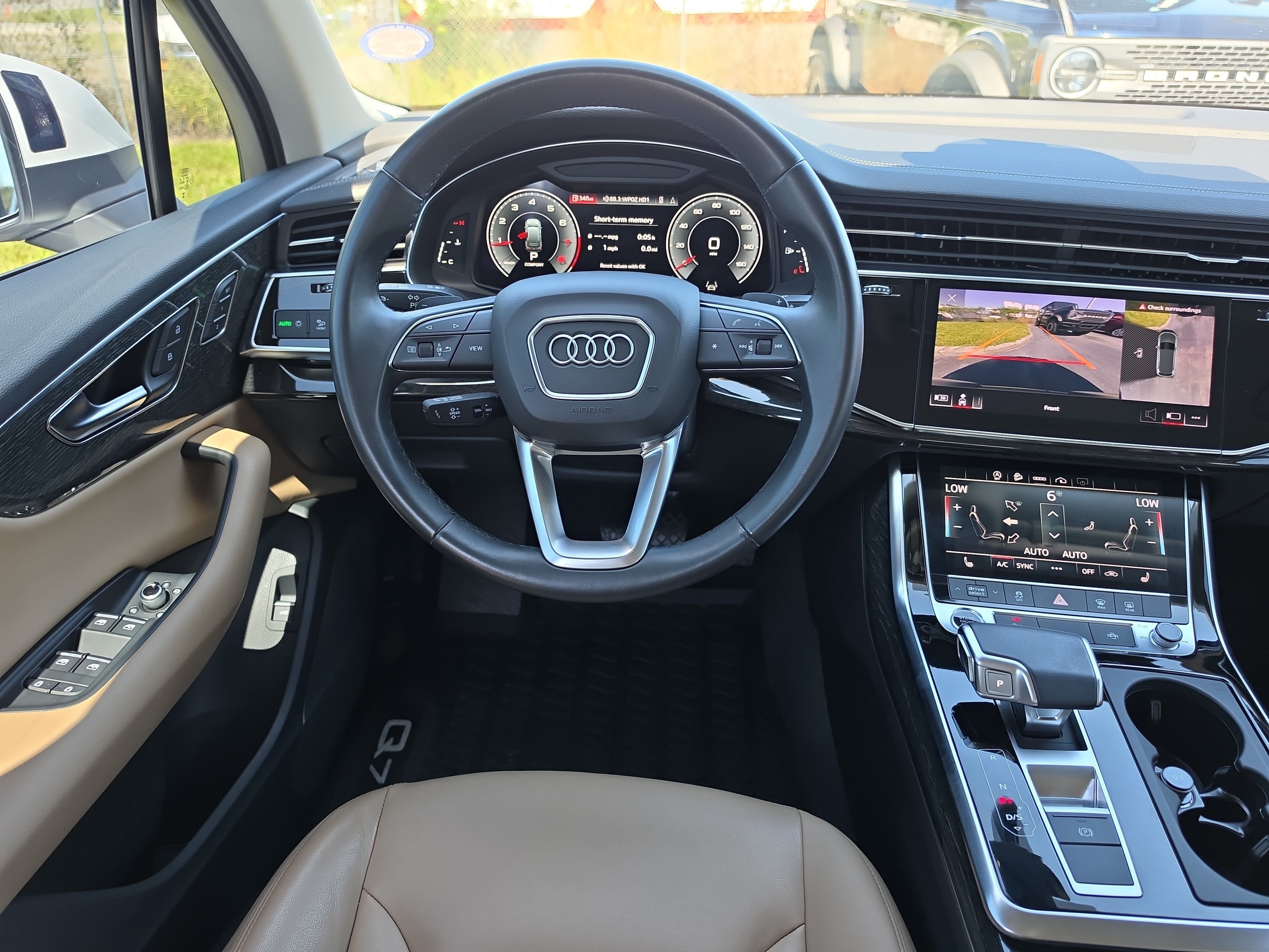 Used 2023 Audi Q7 2.0T Premium AWD/4WD image 11
