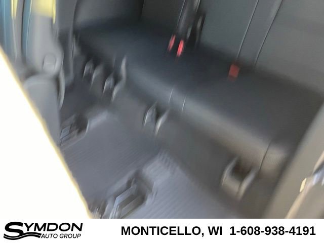 New 2026 Chevrolet Traverse LT w/ Sun and Wheel Package image 19