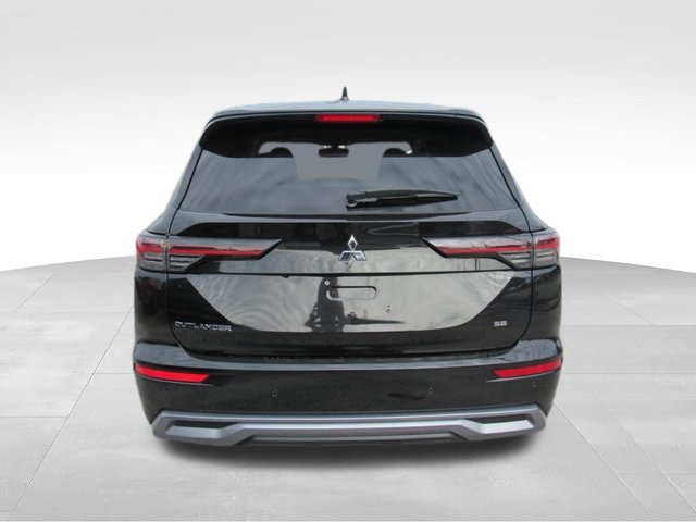 New 2026 Mitsubishi Outlander SE FWD image 4