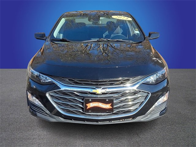 Used 2024 Chevrolet Malibu LT image 2
