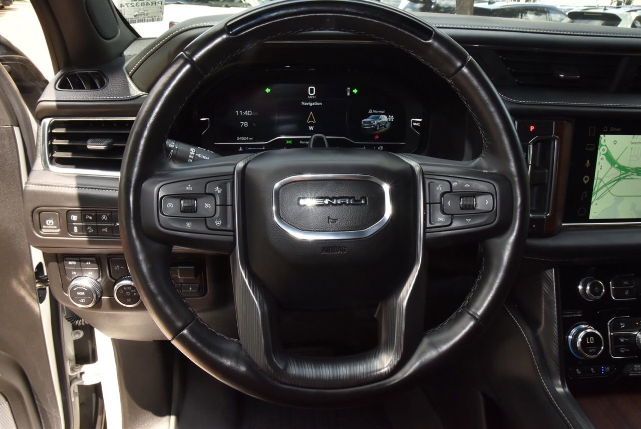 Used 2023 GMC Yukon Denali Ultimate w/ LPO, Floor Liner Package AWD/4WD image 24