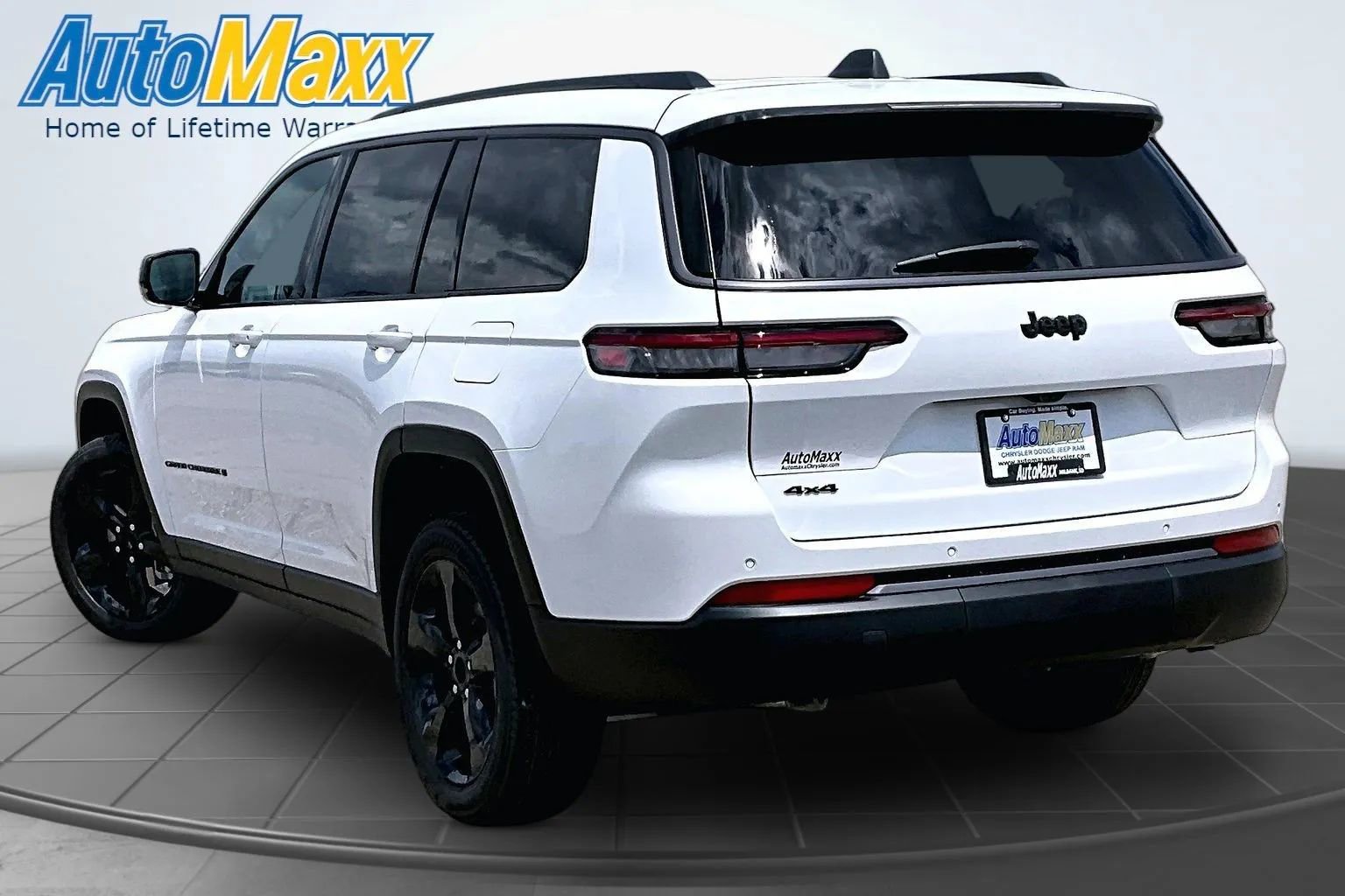 New 2026 Jeep Grand Cherokee L Limited AWD/4WD image 3