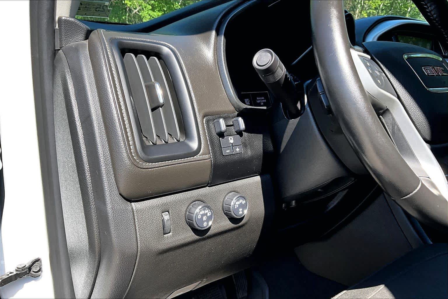 Used 2022 GMC Canyon Elevation w/ Trailering Package AWD/4WD image 37