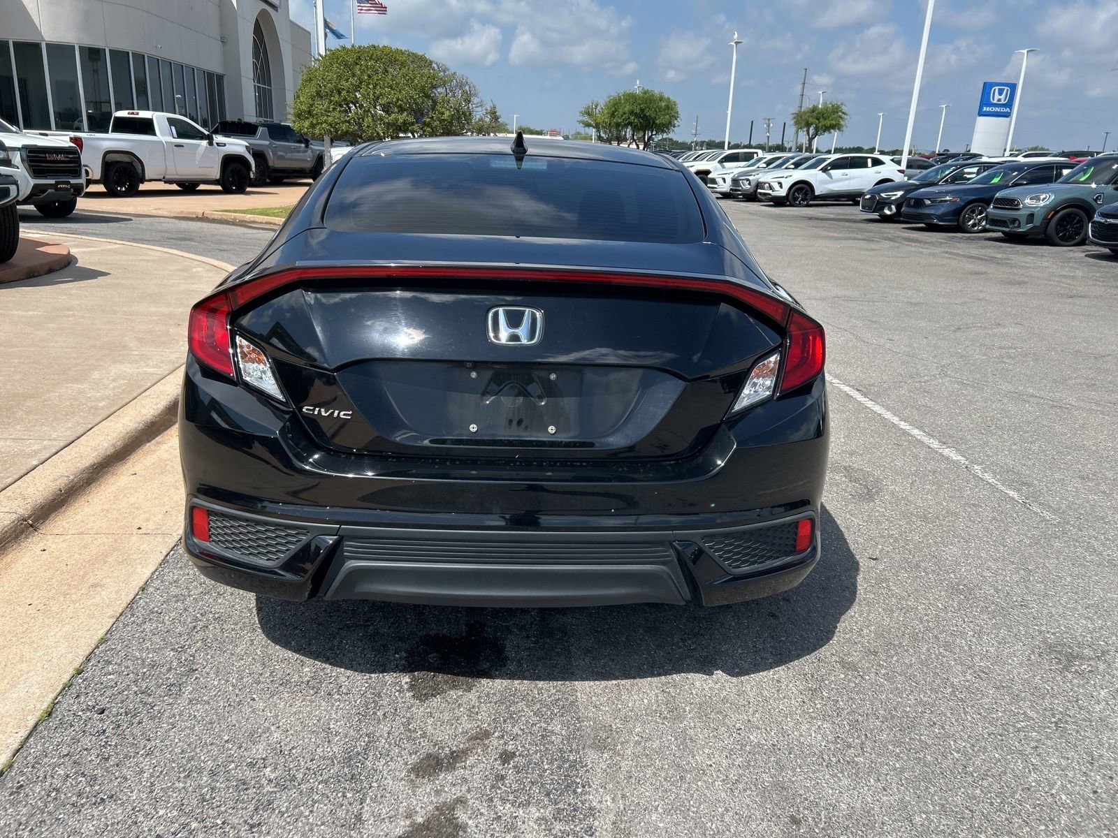 Used 2020 Honda Civic EX image 6