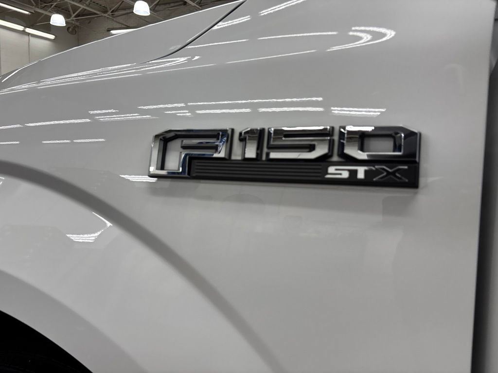 Used 2020 Ford F150 XL w/ Equipment Group 101A Mid AWD/4WD image 17