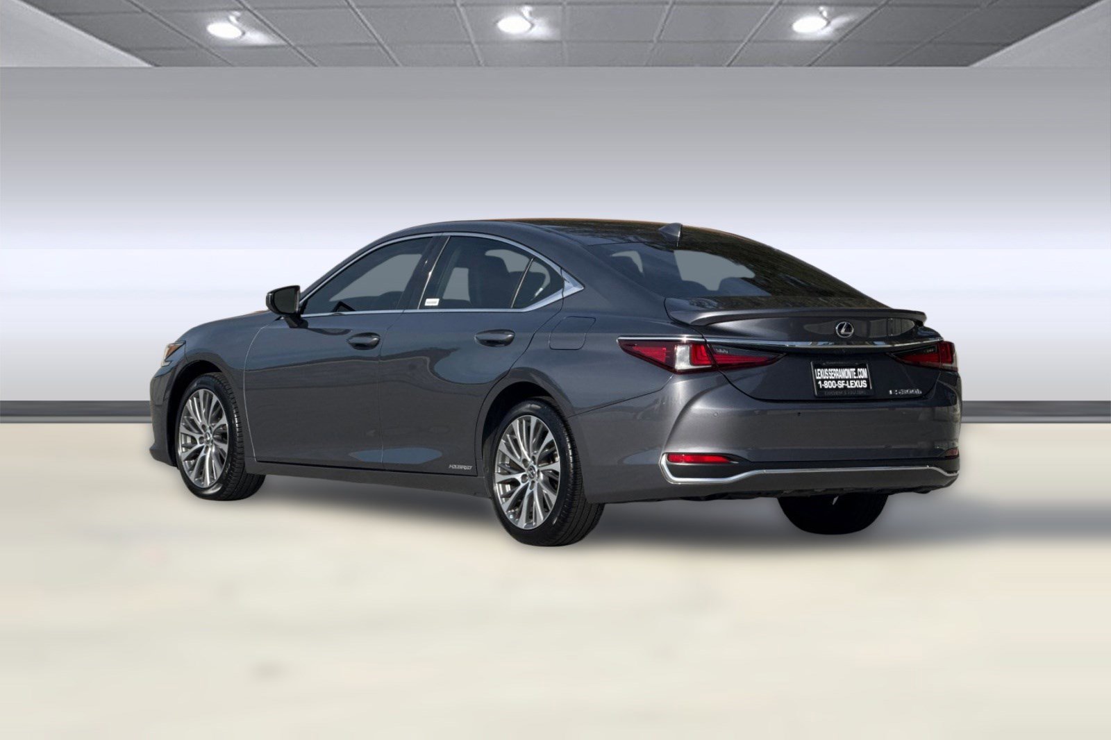 Used 2021 Lexus ES 300h w/ Premium Package image 3