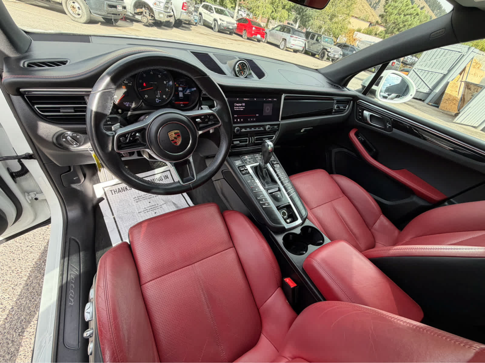 Used 2019 Porsche Macan AWD/4WD image 18