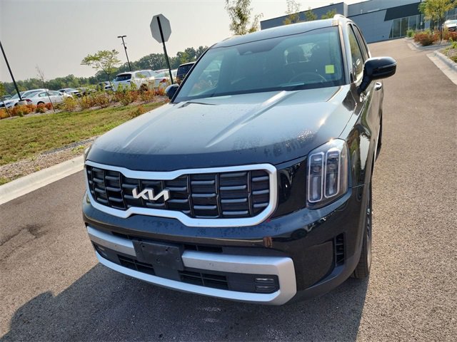 Used 2023 Kia Telluride SX Prestige image 4