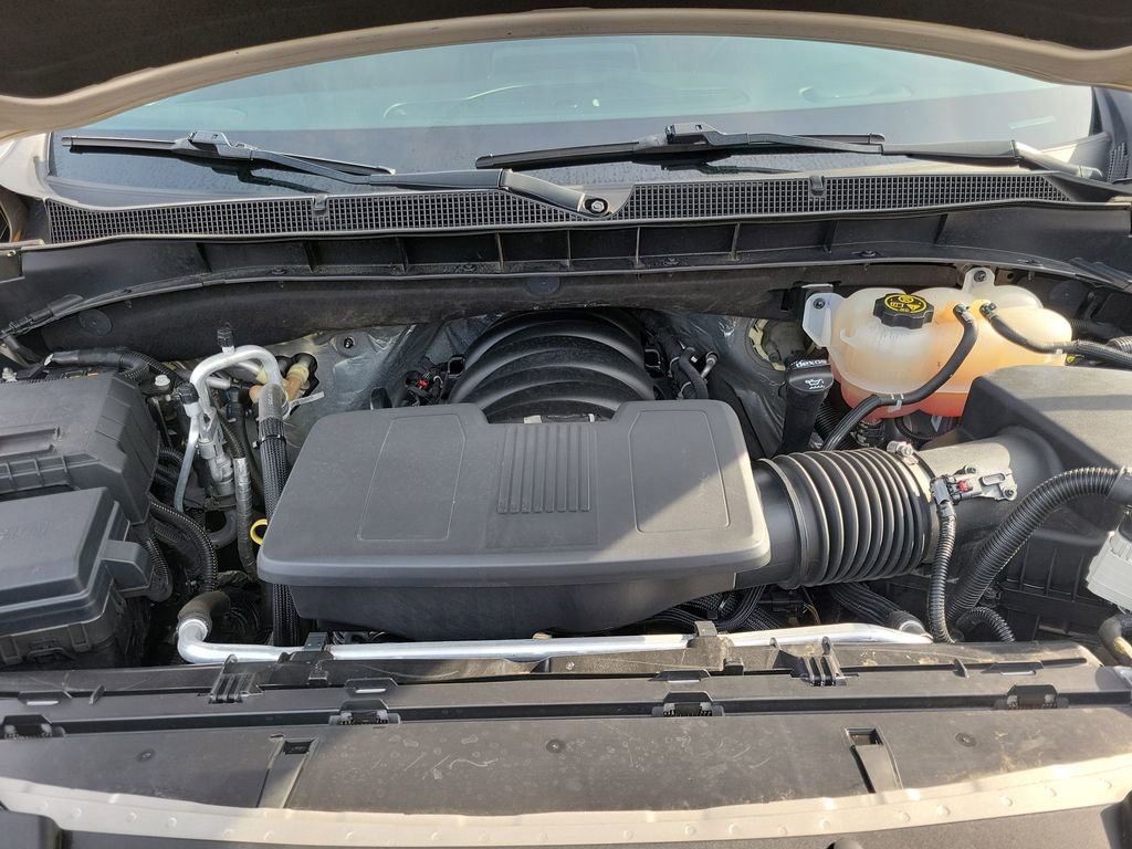 Used 2022 Chevrolet Tahoe Z71 w/ Luxury Package image 40