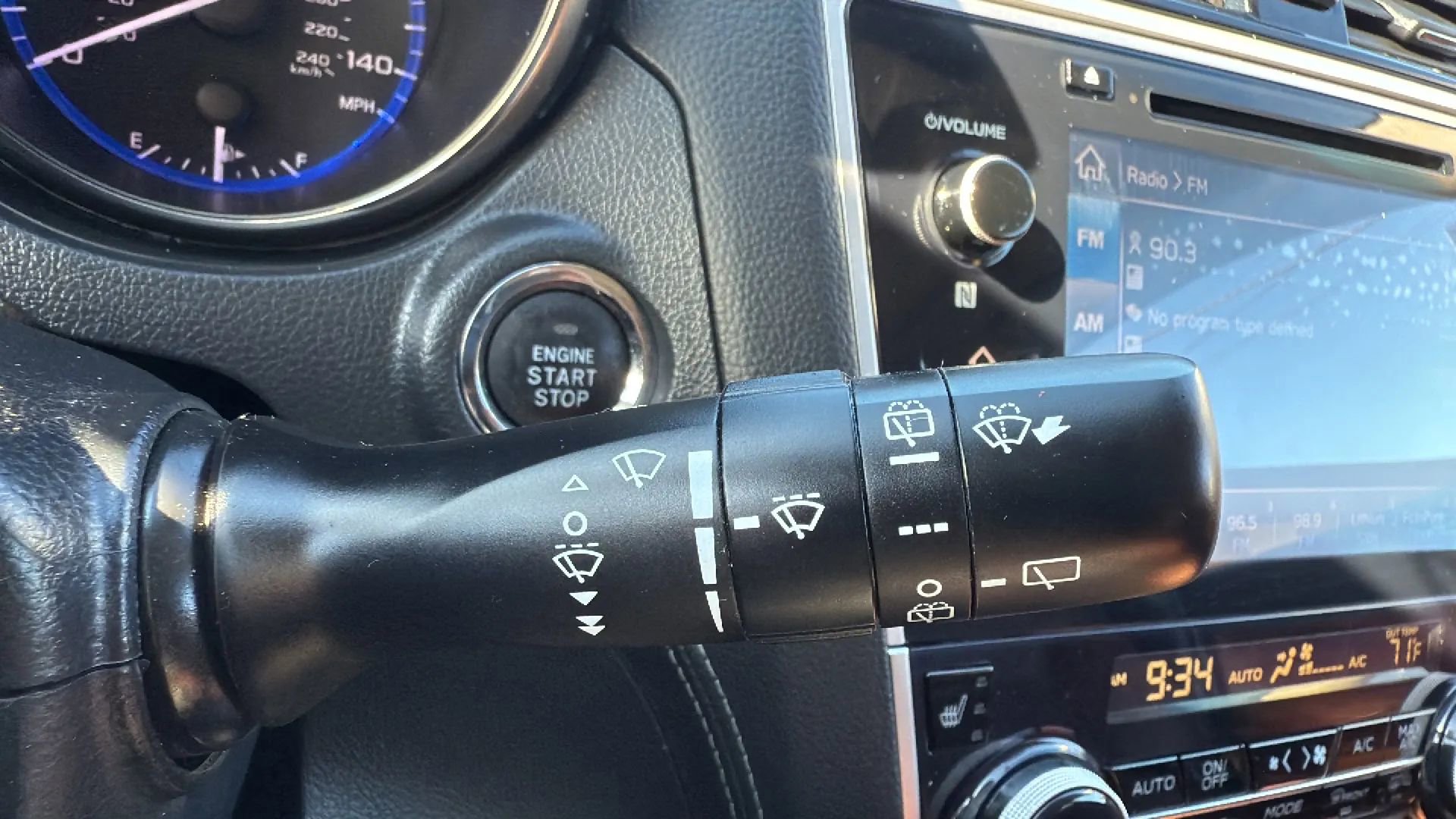 Used 2018 Subaru Outback 2.5i Touring w/ Protection Package #1 image 13