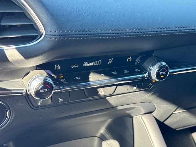 New 2026 MAZDA MAZDA3 Hatchback w/Premium Plus Pkg image 21