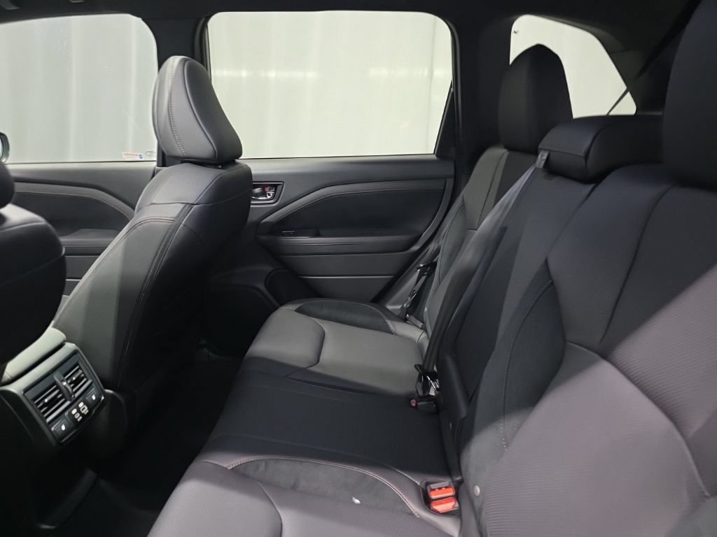 New 2025 Subaru Forester Touring w/ Touring Package AWD/4WD image 8