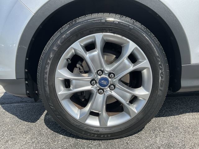 Used 2013 Ford Escape SEL FWD image 8