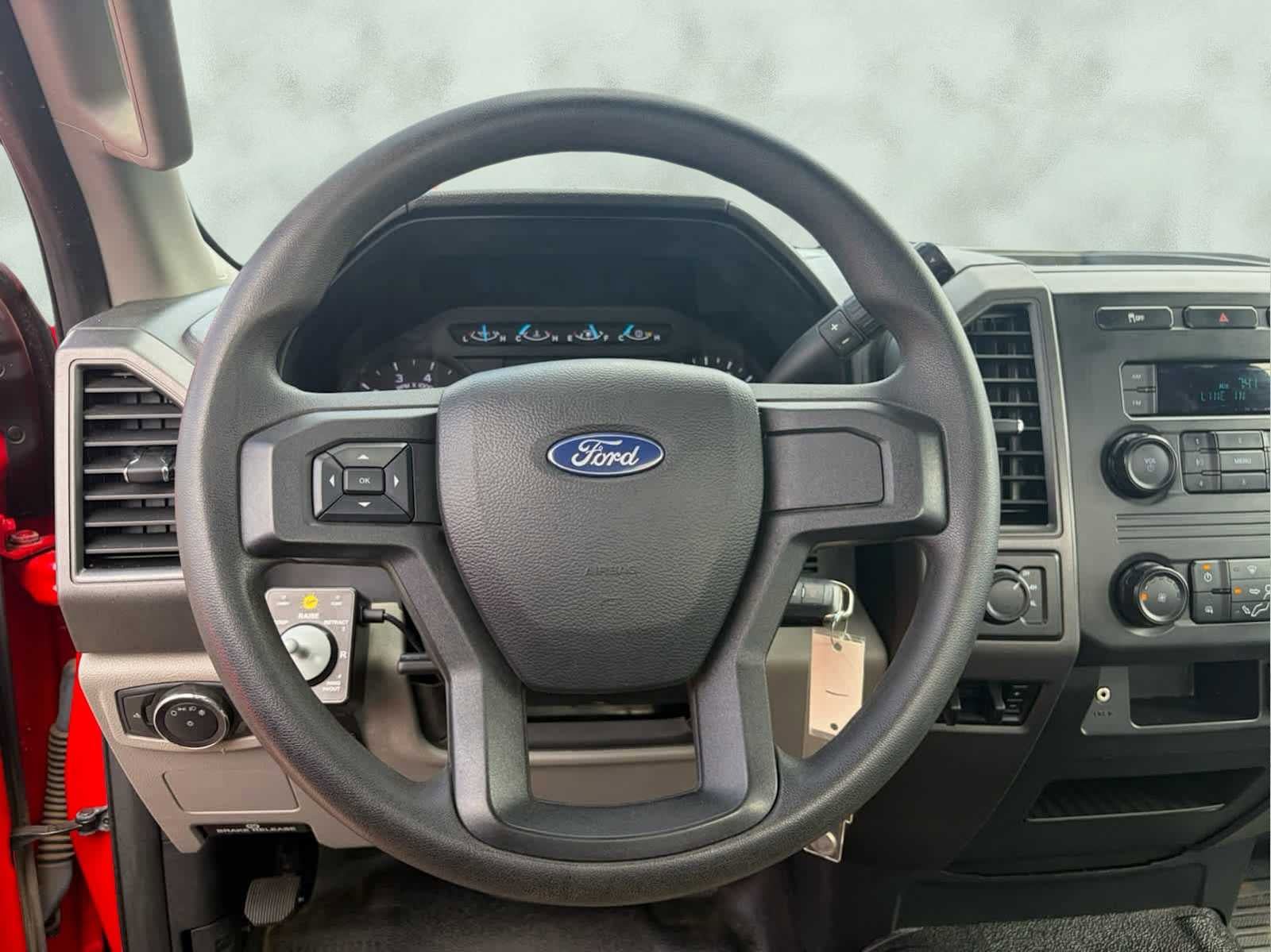 Used 2018 Ford F250 XL w/ Power Equipment Group AWD/4WD image 10