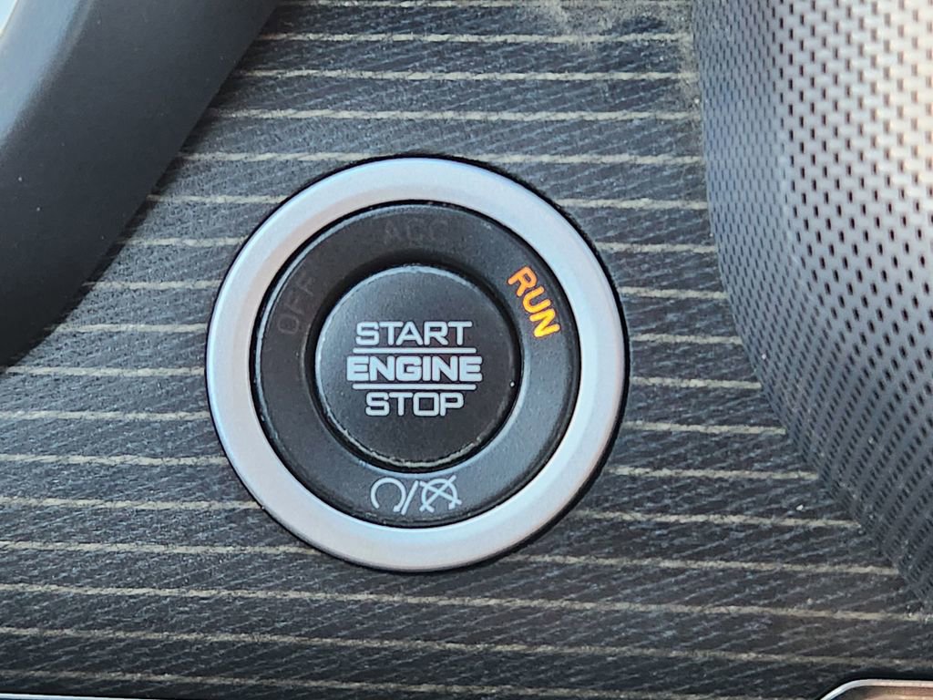 Used 2019 RAM 3500 Limited image 20