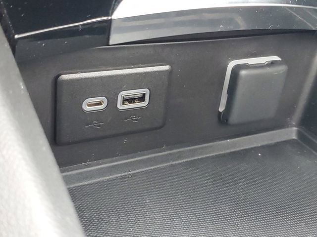 Certified 2023 Buick Envision Essence w/ Sport Touring Package image 30