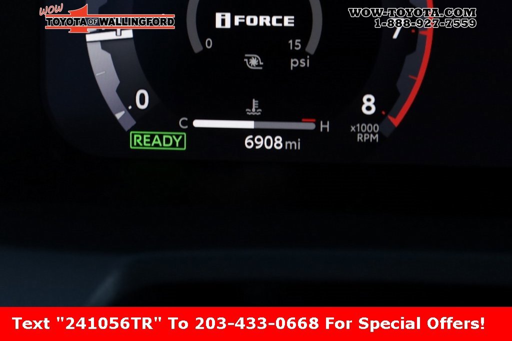 Used 2024 Toyota Tacoma TRD Sport image 32
