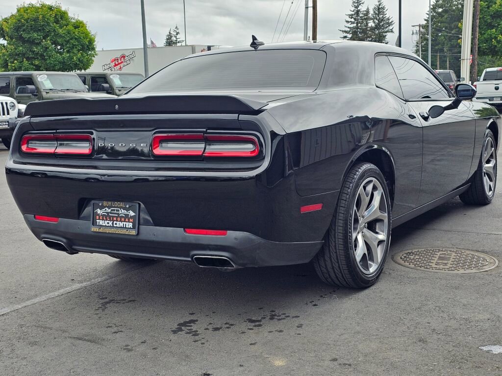 Used 2015 Dodge Challenger SXT Plus w/ Driver Convenience Group RWD image 5