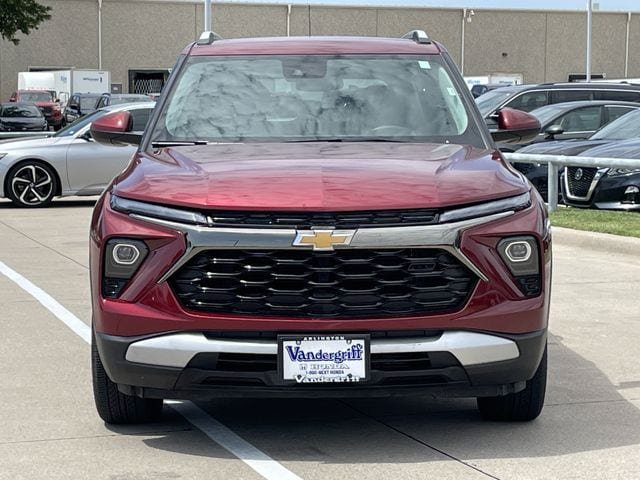 Used 2025 Chevrolet TrailBlazer LT AWD/4WD image 8