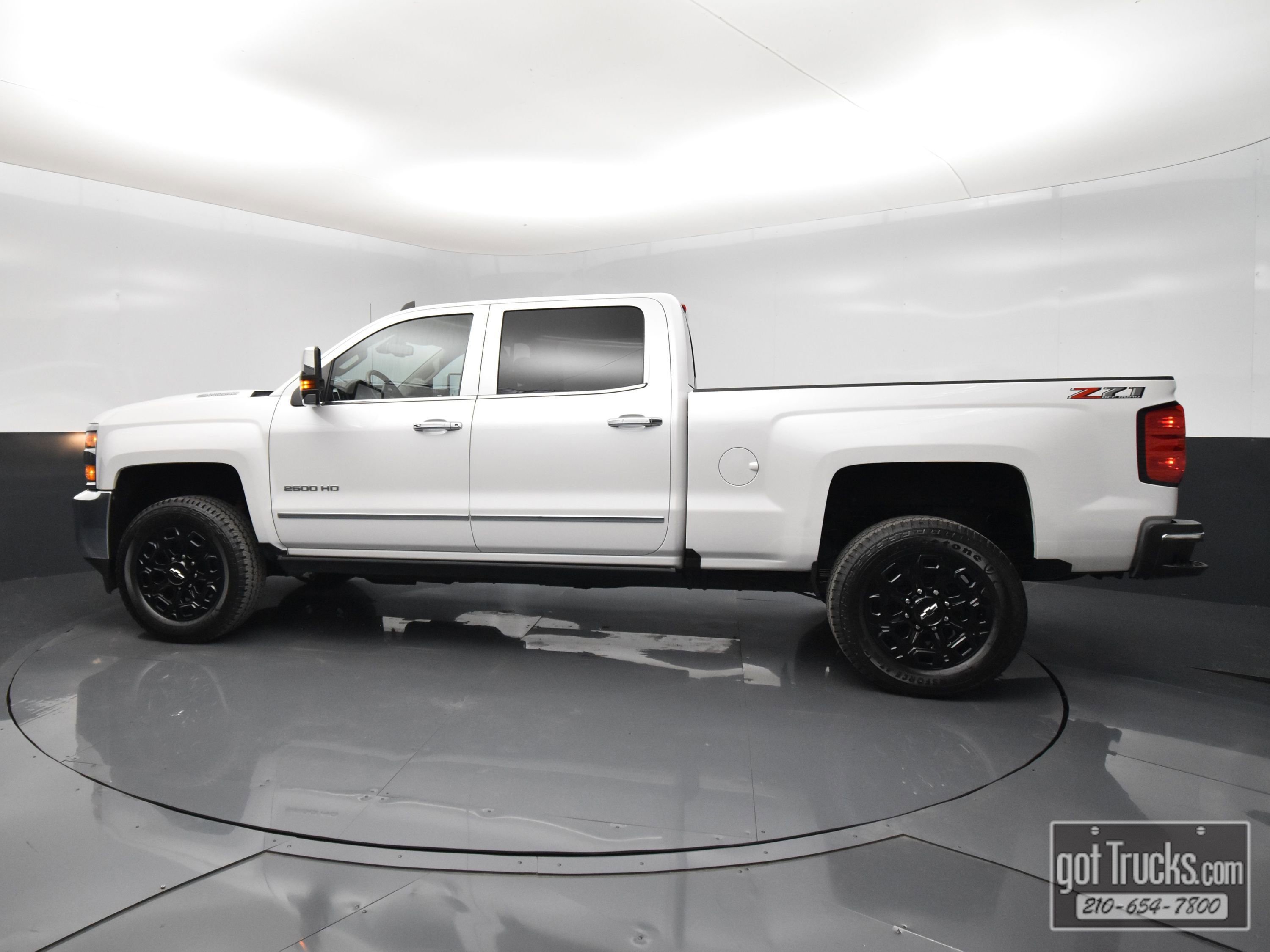 Used 2018 Chevrolet Silverado 2500 LTZ w/ Duramax Plus Package AWD/4WD image 3