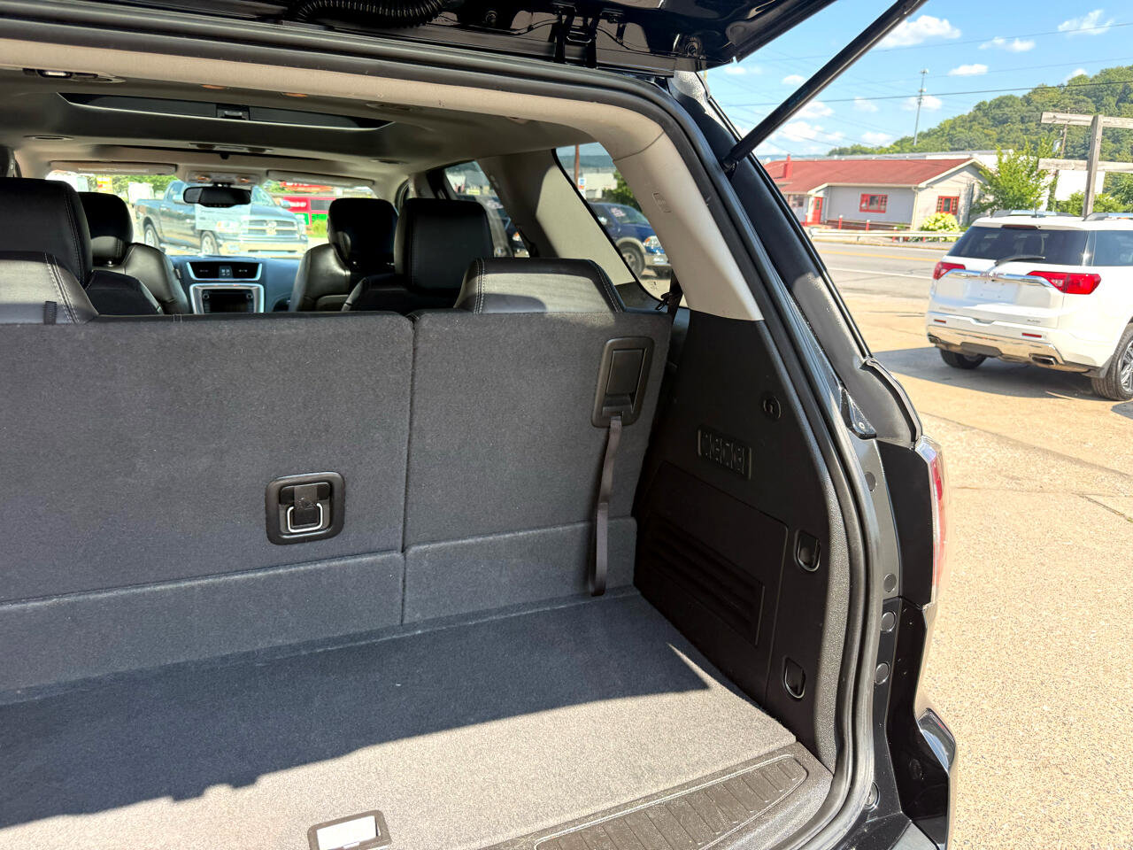 Used 2017 GMC Acadia Limited SLT image 57