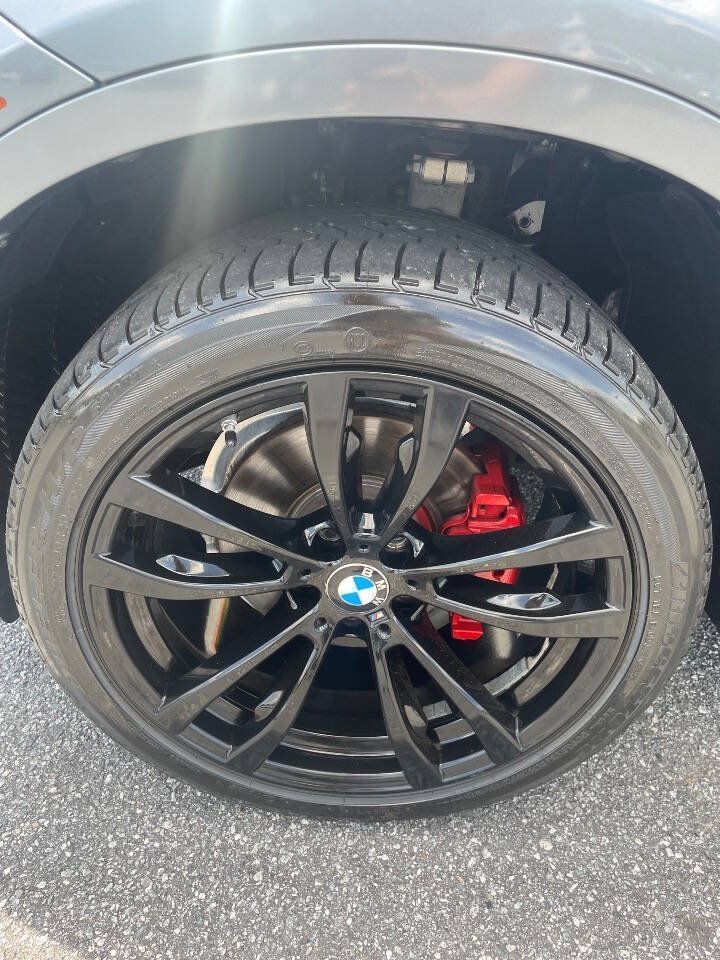 Used 2018 BMW X6 sDrive35i RWD image 22