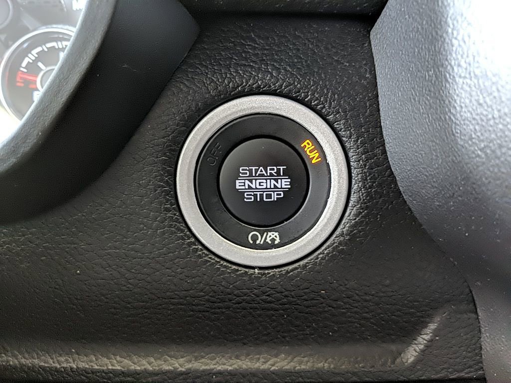 Used 2025 RAM 1500 Laramie image 26