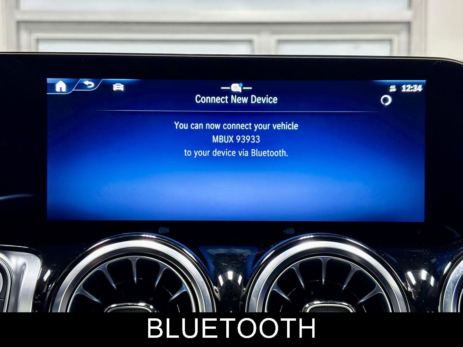 Used 2024 Mercedes-Benz GLB 35 AMG 4MATIC image 40
