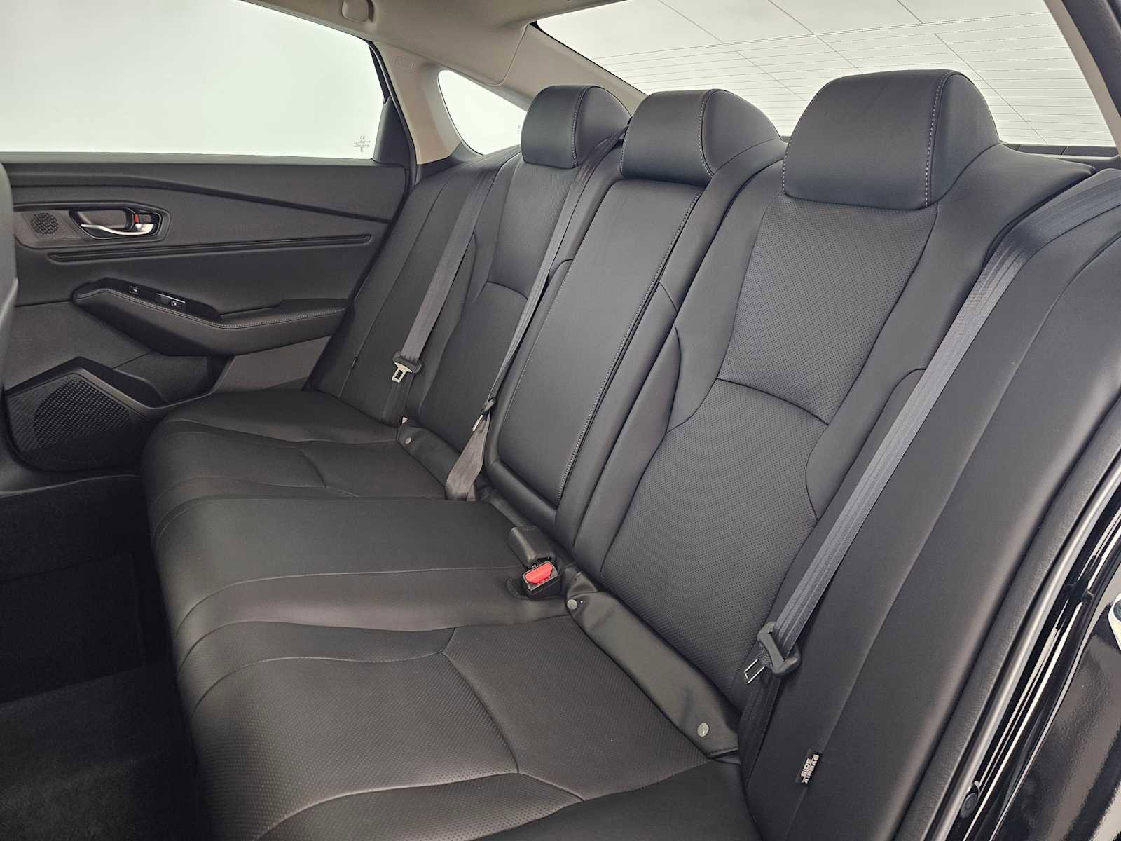 Used 2023 Honda Accord Touring image 17