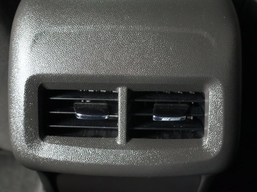 Used 2023 Chevrolet Equinox LT AWD/4WD image 47