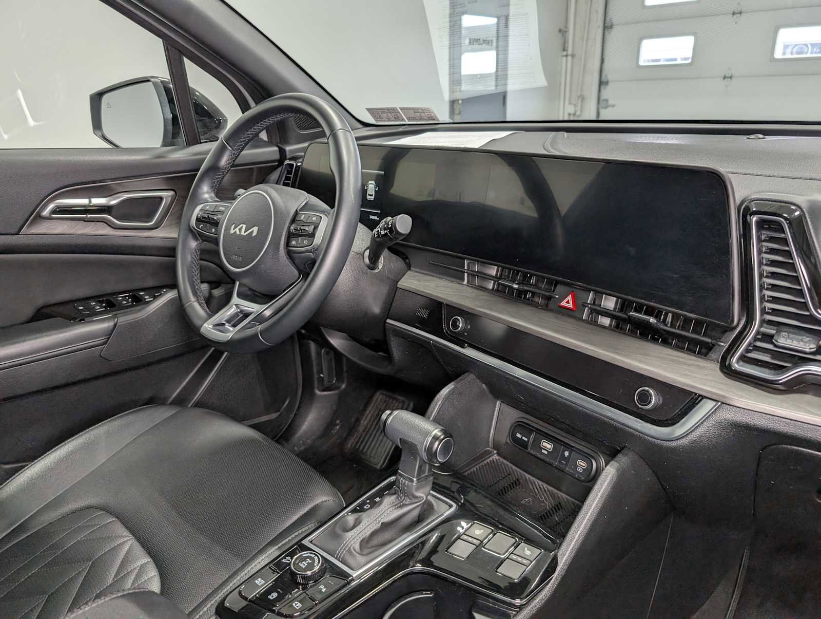 Certified 2023 Kia Sportage X-Line w/ X-Line Premium Package AWD/4WD image 45