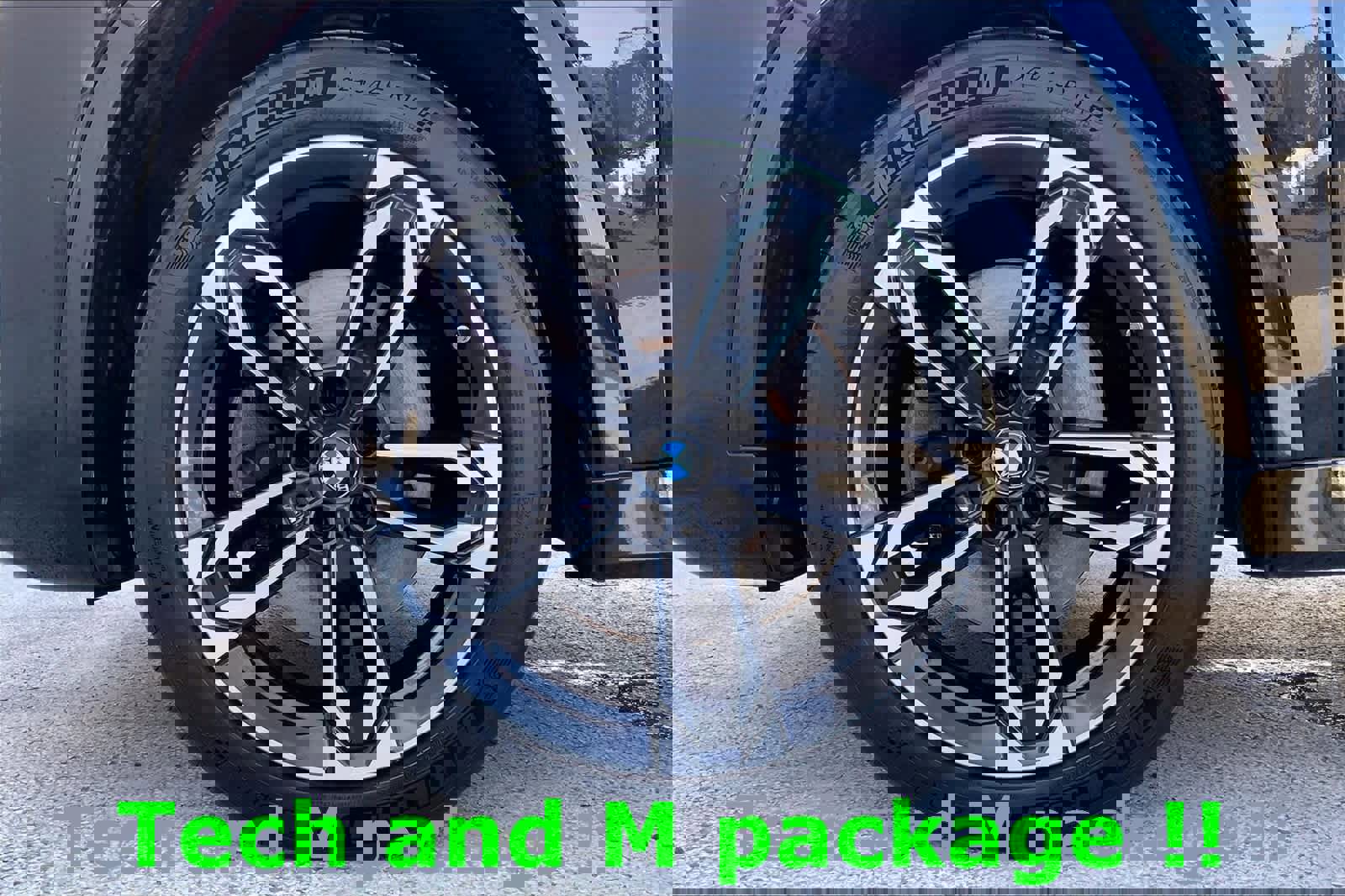 Used 2025 BMW X1 xDrive28i w/ Technology Package image 9