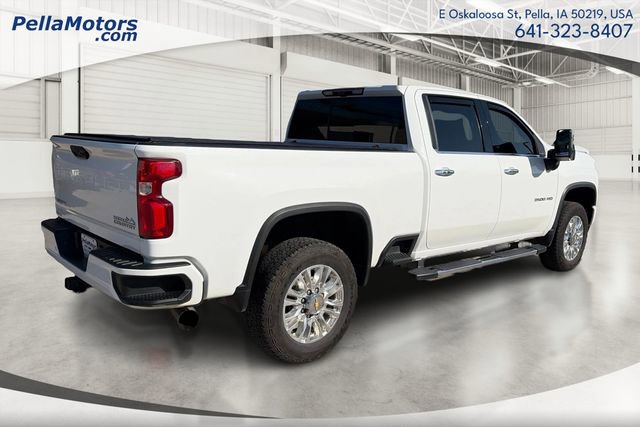 Used 2022 Chevrolet Silverado 3500 High Country w/ Z71 Off-Road Package image 3