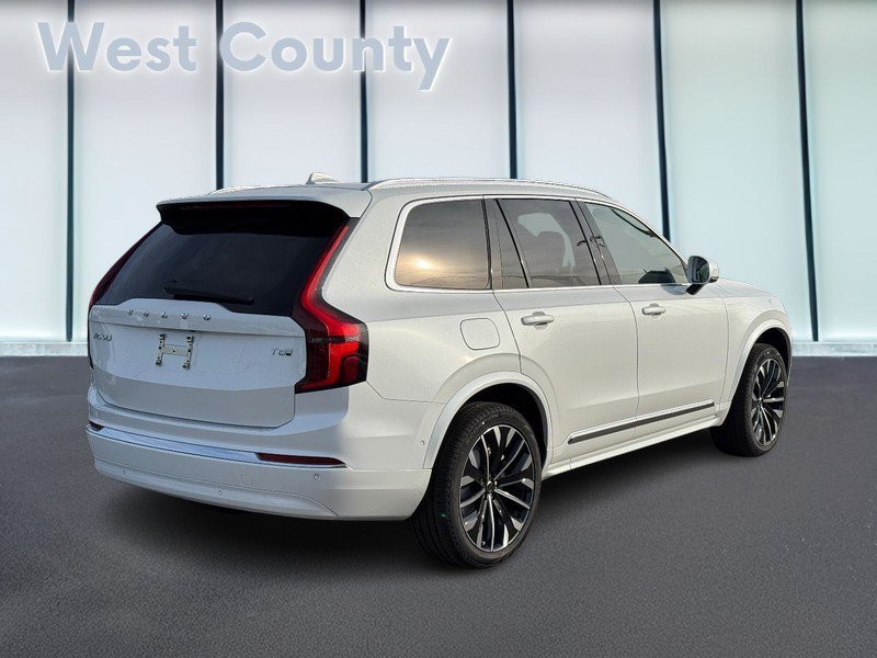New 2026 Volvo XC90 T8 Plus w/ Protection Package Premier AWD/4WD image 3