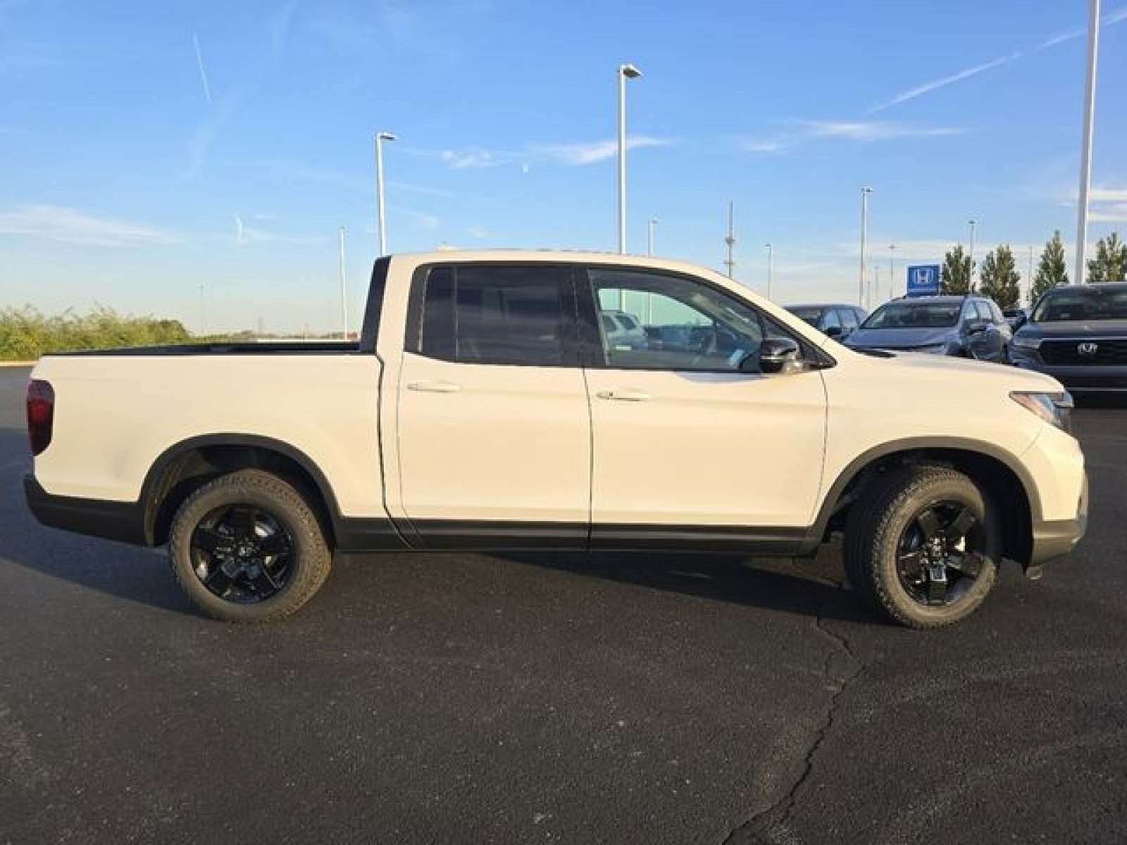 New 2026 Honda Ridgeline Black Edition image 8